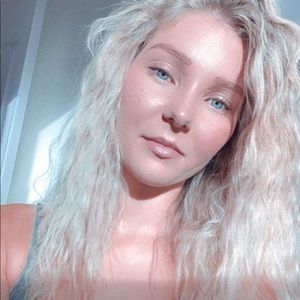 Meet your Posher, Megapril